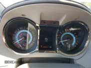 ✅ 2013 Buick LaCrosse Leather • VIN: 1G4GC5E35DF265047 • Lot: 55631635. Wystawiony na Copart z przebiegiem 103 520 mil. Bezpłatny archiwum sprzedaży aukcyjnych z USA i szczegółowy raport historii pojazdu na DreamBid. Zdjęcie 9.