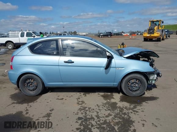 ✅ 2008 Hyundai Accent GS • VIN: KMHCM36C58U060618 • Лот: 41808287. Опубликован ранее на IAAI с пробегом 200 644 миль. Бесплатный доступ к архиву аукционных продаж из США и подробный отчёт об истории автомобиля на DreamBid. Изображение 14.