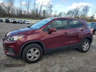 2017 Chevrolet Trax LS с VIN 3GNCJNSBXHL197240, выставлен на аукционе Copart как лот 87011485 с пробегом 71 041 миль миль и Списание • Salvage title. История ставок и продаж доступна на DreamBid. Изображение 1.