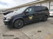 ✅ 2018 Dodge Grand Caravan GT • VIN: 2C4RDGEG0JR146738 • Лот: 86175115. Опубликован ранее на Copart с пробегом 266 479 миль. Бесплатный доступ к архиву аукционных продаж из США и подробный отчёт об истории автомобиля на DreamBid. Изображение 1.