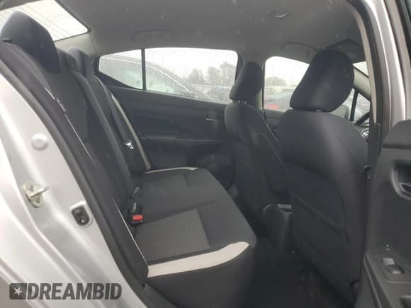 ✅ 2020 Nissan Versa SV • VIN: 3N1CN8EVXLL824258 • Lot: 86331575. Wystawiony na Copart z przebiegiem 86 755 mil. Bezpłatny archiwum sprzedaży aukcyjnych z USA i szczegółowy raport historii pojazdu na DreamBid. Zdjęcie 10.