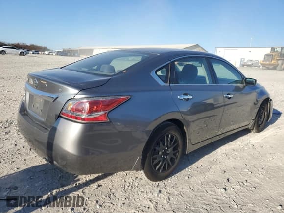 ✅ 2015 Nissan Altima SL • VIN: 1N4AL3AP1FC475212 • Lot: 91778535. Wystawiony na Copart z przebiegiem 164 551 mil. Bezpłatny archiwum sprzedaży aukcyjnych z USA i szczegółowy raport historii pojazdu na DreamBid. Zdjęcie 3.