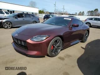 ✅ 2024 Nissan Z Performance • VIN: JN1BZ4BH5RM362200 • Лот: 53804935. Опубликован ранее на Copart с пробегом 14 230 миль. Бесплатный доступ к архиву аукционных продаж из США и подробный отчёт об истории автомобиля на DreamBid. Изображение 1.