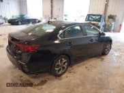 ✅ 2020 Kia Forte EX • VIN: 3KPF54AD4LE221052 • Лот: 43075775. Опубликован ранее на IAAI с пробегом 38 561 миль. Бесплатный доступ к архиву аукционных продаж из США и подробный отчёт об истории автомобиля на DreamBid. Изображение 4.