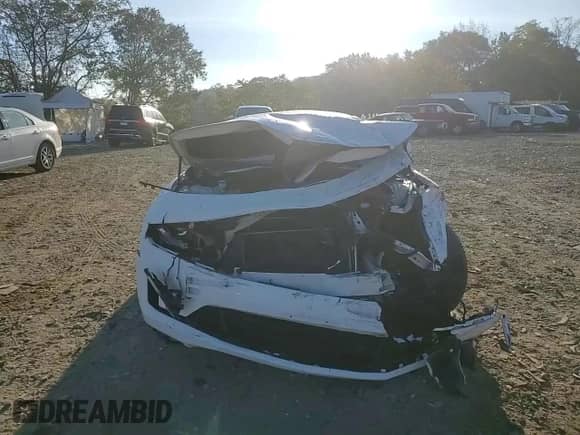 2019 Chevrolet Camaro 1LT с VIN 1G1FB3DX9K0118556, выставлен на аукционе Copart как лот 77361094 с пробегом 78 230 миль миль и Списание • Salvage title. История ставок и продаж доступна на DreamBid. Изображение 11.