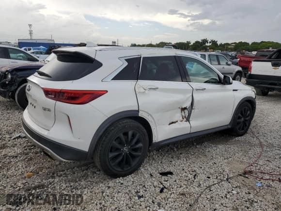 ✅ 2019 Infiniti QX50 Luxe • VIN: 3PCAJ5M39KF144654 • Lot: 70631245. Wystawiony na Copart z przebiegiem 132 057 mil. Bezpłatny archiwum sprzedaży aukcyjnych z USA i szczegółowy raport historii pojazdu na DreamBid. Zdjęcie 3.
