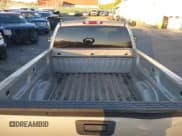 ✅ 2007 Chevrolet Silverado 1500 1LT • VIN: 1GCEC14C37Z617583 • Lot: 43721071. Wystawiony na IAAI z przebiegiem 106 858 mil. Bezpłatny archiwum sprzedaży aukcyjnych z USA i szczegółowy raport historii pojazdu na DreamBid. Zdjęcie 8.