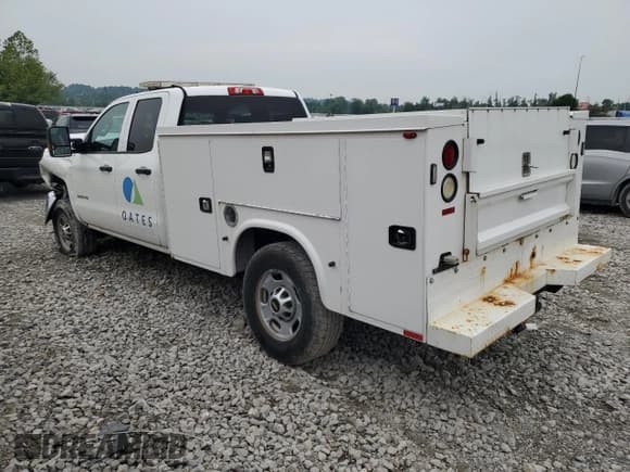 ✅ 2015 Chevrolet Silverado 2500HD • VIN: 1GB2KUEG1FZ529014 • Лот: 60297745. Опубликован ранее на Copart с пробегом 115 804 миль. Бесплатный доступ к архиву аукционных продаж из США и подробный отчёт об истории автомобиля на DreamBid. Изображение 2.