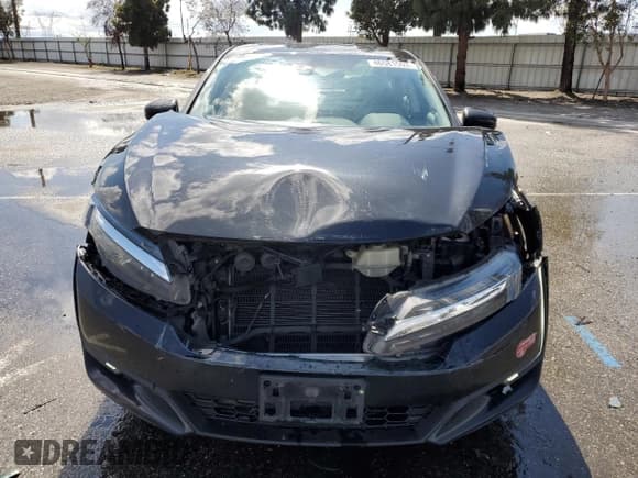 ✅ 2018 Honda Clarity Touring • VIN: JHMZC5F36JC006932 • Лот: 46581553. Опубликован ранее на Copart с пробегом 119 529 миль. Бесплатный доступ к архиву аукционных продаж из США и подробный отчёт об истории автомобиля на DreamBid. Изображение 5.