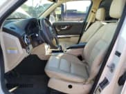 ✅ 2013 Mercedes-Benz GLK 350 • VIN: WDCGG8JB1DG017826 • Lot: 81890015. Wystawiony na Copart z przebiegiem 129 281 mil. Bezpłatny archiwum sprzedaży aukcyjnych z USA i szczegółowy raport historii pojazdu na DreamBid. Zdjęcie 7.