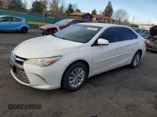 ✅ 2015 Toyota Camry LE • VIN: 4T4BF1FKXFR473168 • Lot: 91707535. Wystawiony na Copart z przebiegiem 150 552 mil. Bezpłatny archiwum sprzedaży aukcyjnych z USA i szczegółowy raport historii pojazdu na DreamBid. Zdjęcie 1.