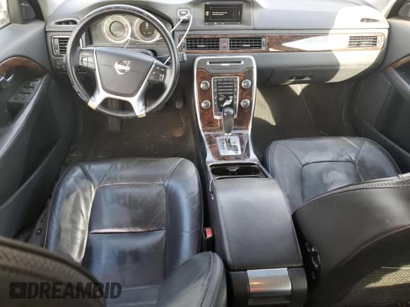 ✅ 2012 Volvo XC70 3.2L • VIN: YV4952BL2C1132622 • Lot: 45584445. Listed on Copart with 133,184 mi. Free auction sales archive from the USA and detailed vehicle history report at DreamBid. Image 8.