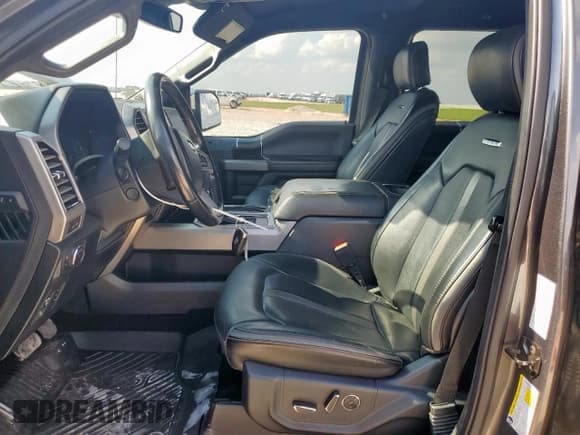 ✅ 2020 Ford F-150 XL • VIN: 1FTEW1C42LFA64308 • Лот: 70634775. Опубликован ранее на Copart с пробегом 84 620 миль. Бесплатный доступ к архиву аукционных продаж из США и подробный отчёт об истории автомобиля на DreamBid. Изображение 7.