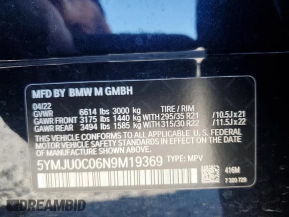 ✅ 2022 BMW X5 M • VIN: 5YMJU0C06N9M19369 • Lot: 83088734. Wystawiony na Copart z przebiegiem 35 382 mil. Bezpłatny archiwum sprzedaży aukcyjnych z USA i szczegółowy raport historii pojazdu na DreamBid. Zdjęcie 16.