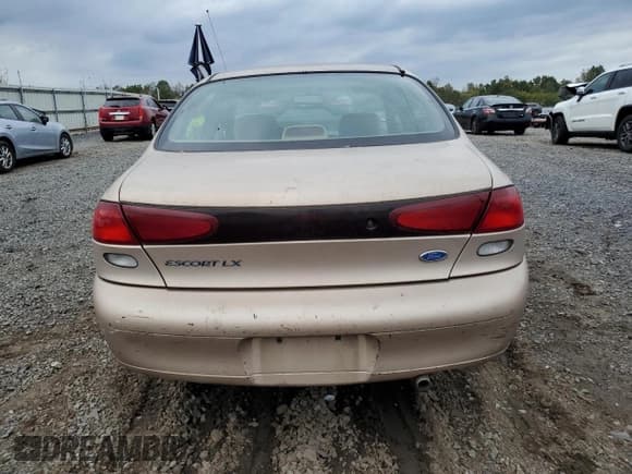 ✅ 1997 Ford Escort LX • VIN: 1FALP13P2VW326223 • Лот: 74509294. Опубликован ранее на Copart с пробегом 55 265 миль. Бесплатный доступ к архиву аукционных продаж из США и подробный отчёт об истории автомобиля на DreamBid. Изображение 6.