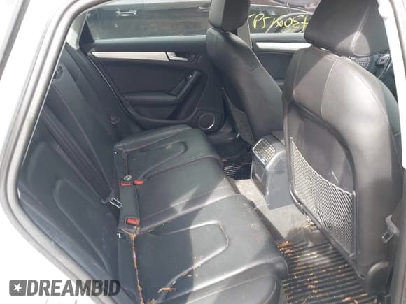 ✅ 2016 Audi A4 Premium Plus • VIN: WAUFFAFL6GN017914 • Lot: 43021797. Wystawiony na IAAI z przebiegiem 98 610 mil. Bezpłatny archiwum sprzedaży aukcyjnych z USA i szczegółowy raport historii pojazdu na DreamBid. Zdjęcie 8.