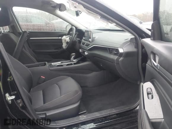 ✅ 2020 Nissan Altima SV • VIN: 1N4BL4DV7LC202890 • Lot: 43525442. Wystawiony na IAAI z przebiegiem 152 958 mil. Bezpłatny archiwum sprzedaży aukcyjnych z USA i szczegółowy raport historii pojazdu na DreamBid. Zdjęcie 5.