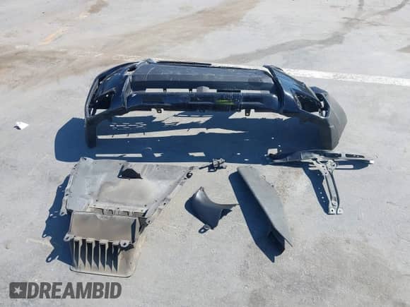 2017 Subaru Forester Premium with VIN JF2SJGEC8HH808466, listed as a IAAI auction lot 43250728 with 147,399 mi miles and . Bid and sale history available at DreamBid. Image 12.