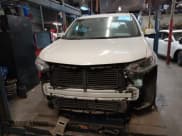 ✅ 2019 Chevrolet Traverse LT Cloth • VIN: 1GNERGKW1KJ315187 • Lot: 43618791. Wystawiony na IAAI z przebiegiem 50 804 mil. Bezpłatny archiwum sprzedaży aukcyjnych z USA i szczegółowy raport historii pojazdu na DreamBid. Zdjęcie 13.