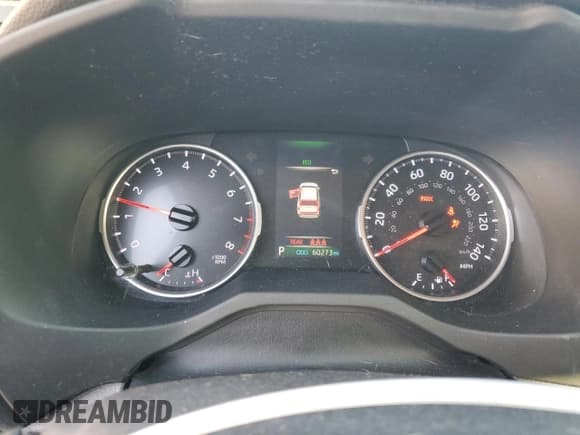 ✅ 2019 Toyota RAV4 LE • VIN: JTMF1RFV4KD033335 • Lot: 91719145. Listed on Copart with 60,273 mi. Free auction sales archive from the USA and detailed vehicle history report at DreamBid. Image 9.