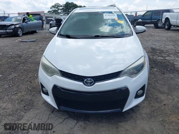 ✅ 2016 Toyota Corolla L • VIN: 2T1BURHE9GC487023 • Lot: 42406868. Listed on IAAI with 111,634 mi. Free auction sales archive from the USA and detailed vehicle history report at DreamBid. Image 12.