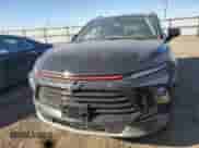 2024 Chevrolet Blazer LT z VIN 3GNKBJR44RS195421, wystawiony jako Copart lot #88692715 z przebiegiem 12 113 mil mil oraz Szkoda całkowita • Salvage title. Historia ofert i sprzedaży dostępna na DreamBid. Obrazek 5.