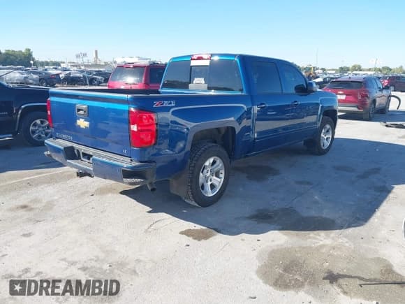 ✅ 2016 Chevrolet Silverado 1500 LT • VIN: 3GCUKREC7GG259299 • Лот: 43511370. Опубликован ранее на IAAI с пробегом 78 316 миль. Бесплатный доступ к архиву аукционных продаж из США и подробный отчёт об истории автомобиля на DreamBid. Изображение 4.