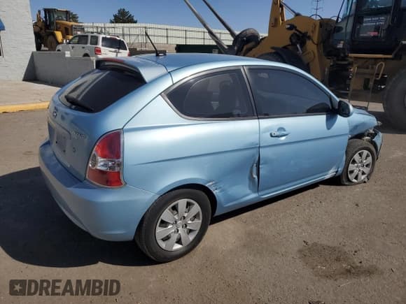 ✅ 2010 Hyundai Accent GS • VIN: KMHCM3AC4AU174333 • Лот: 54440125. Опубликован ранее на Copart с пробегом 63 312 миль. Бесплатный доступ к архиву аукционных продаж из США и подробный отчёт об истории автомобиля на DreamBid. Изображение 3.
