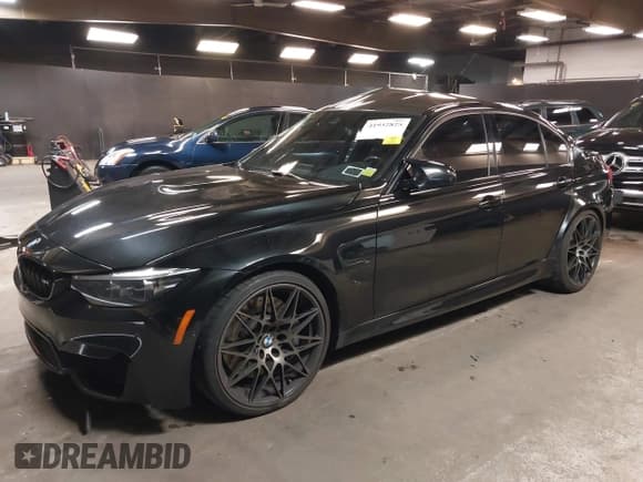 ✅ 2018 BMW M3 • VIN: WBS8M9C5XJ5L71599 • Lot: 41932825. Listed on IAAI with 53,730 mi. Free auction sales archive from the USA and detailed vehicle history report at DreamBid. Image 17.