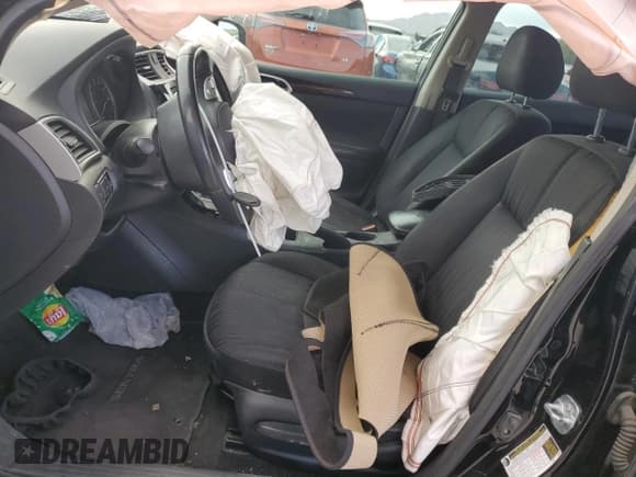 ✅ 2018 Nissan Sentra SV • VIN: 3N1AB7AP1JY311871 • Lot: 55297635. Listed on Copart with 71,842 mi. Free auction sales archive from the USA and detailed vehicle history report at DreamBid. Image 7.