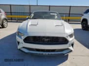 ✅ 2019 Ford Mustang EcoBoost • VIN: 1FA6P8TH2K5143193 • Lot: 90125565. Wystawiony na Copart z przebiegiem 107 509 mil. Bezpłatny archiwum sprzedaży aukcyjnych z USA i szczegółowy raport historii pojazdu na DreamBid. Zdjęcie 5.