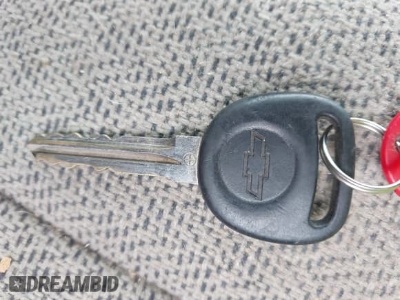 ✅ 2008 Chevrolet City Express Cargo • VIN: 1GCHG35K381121539 • Lot: 42874939. Listed on IAAI with 215,542 mi. Free auction sales archive from the USA and detailed vehicle history report at DreamBid. Image 11.