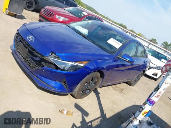 2023 Hyundai Elantra SEL с VIN KMHLM4AG3PU437607, выставлен на аукционе IAAI как лот 43224505 с пробегом 58 978 миль миль и . История ставок и продаж доступна на DreamBid. Изображение 17.