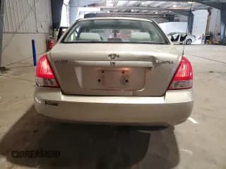 ✅ 2003 Hyundai Elantra GLS • VIN: KMHDN45D83U685508 • Lot: 62720645. Wystawiony na Copart z przebiegiem 176 104 mil. Bezpłatny archiwum sprzedaży aukcyjnych z USA i szczegółowy raport historii pojazdu na DreamBid. Zdjęcie 6.