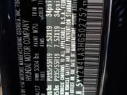 ✅ 2017 Hyundai Santa Fe Ultimate • VIN: 5XYZW4LA3HG502752 • Лот: 38430233. Опубликован ранее на Copart с пробегом 120 235 миль. Бесплатный доступ к архиву аукционных продаж из США и подробный отчёт об истории автомобиля на DreamBid. Изображение 15.