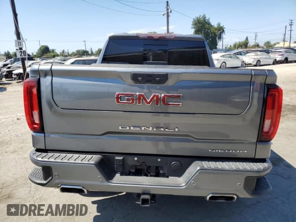 ✅ 2020 GMC Sierra 1500 Denali • VIN: 3GTP8FED6LG300695 • Lot: 80742095. Listed on Copart with 72,661 mi. Free auction sales archive from the USA and detailed vehicle history report at DreamBid. Image 6.