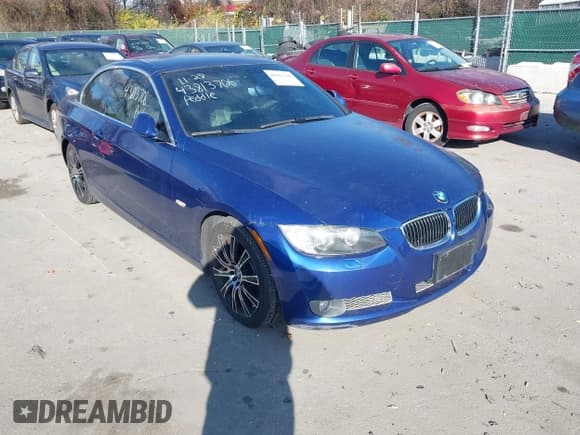 ✅ 2007 BMW 3 Series 335i • VIN: WBAWL73547PX51053 • Лот: 43813706. Опубликован ранее на IAAI с пробегом 81 559 миль. Бесплатный доступ к архиву аукционных продаж из США и подробный отчёт об истории автомобиля на DreamBid. Изображение 1.