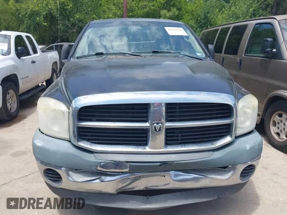 2007 Dodge 1500 ST z VIN 1D7HA18K17J628431, wystawiony jako IAAI lot #42890384 z przebiegiem 129 065 mil mil oraz . Historia ofert i sprzedaży dostępna na DreamBid. Obrazek 6.