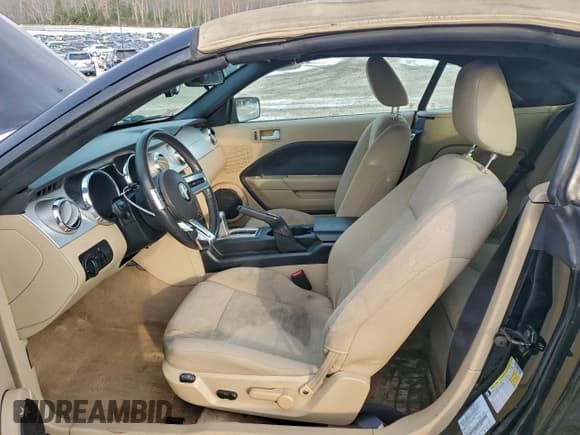 ✅ 2006 Ford Mustang Standard • VIN: 1ZVFT84N365169802 • Lot: 95186385. Listed on Copart with 155,793 mi. Free auction sales archive from the USA and detailed vehicle history report at DreamBid. Image 7.