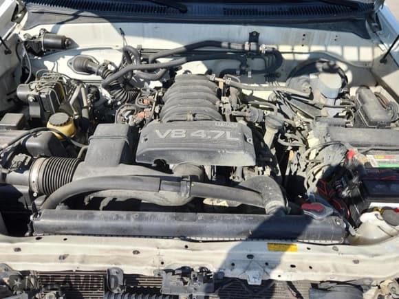 ✅ 2006 Toyota Sequoia SR5 • VIN: 5TDZT34A06S276543 • Лот: 87291685. Опубликован ранее на Copart с пробегом 170 164 миль. Бесплатный доступ к архиву аукционных продаж из США и подробный отчёт об истории автомобиля на DreamBid. Изображение 12.