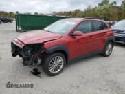 ✅ 2021 Hyundai Kona SEL • VIN: KM8K2CAA8MU681577 • Лот: 75748614. Опубликован ранее на Copart с пробегом 38 097 миль. Бесплатный доступ к архиву аукционных продаж из США и подробный отчёт об истории автомобиля на DreamBid. Изображение 1.