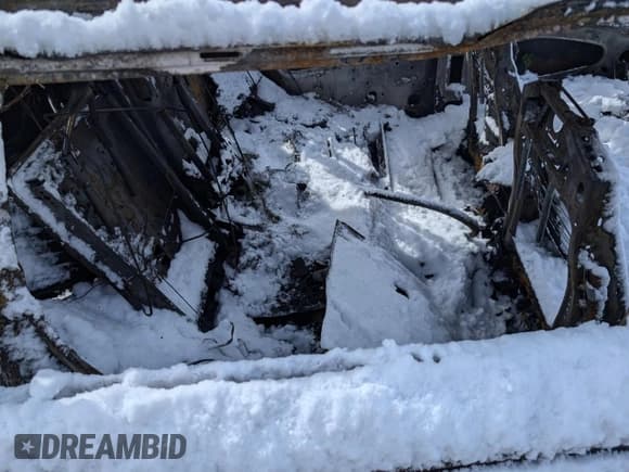 ✅ 2021 Volkswagen Tiguan S • VIN: 3VV0B7AX2MM067590 • Лот: 49818015. Опубликован ранее на Copart с пробегом Не указан. Бесплатный доступ к архиву аукционных продаж из США и подробный отчёт об истории автомобиля на DreamBid. Изображение 13.