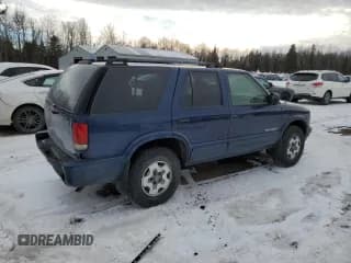 ✅ 2004 Chevrolet Blazer LS • VIN: 1GNDT13XX4K144034 • Lot: 85671624. Wystawiony na Copart z przebiegiem 157 534 mil. Bezpłatny archiwum sprzedaży aukcyjnych z USA i szczegółowy raport historii pojazdu na DreamBid. Zdjęcie 3.