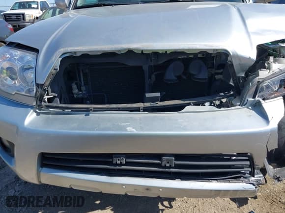 ✅ 2008 Toyota 4Runner Limited • VIN: JTEZU17R38K019272 • Lot: 42002331. Wystawiony na IAAI z przebiegiem 164 053 mil. Bezpłatny archiwum sprzedaży aukcyjnych z USA i szczegółowy raport historii pojazdu na DreamBid. Zdjęcie 6.