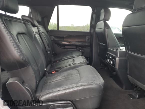 ✅ 2020 Ford Expedition Limited • VIN: 1FMJU2AT0LEA12665 • Lot: 55937645. Listed on Copart with 106,622 mi. Free auction sales archive from the USA and detailed vehicle history report at DreamBid. Image 11.