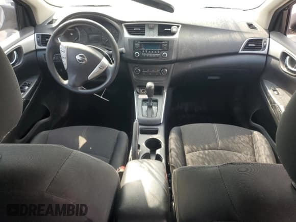 ✅ 2016 Nissan Sentra S • VIN: 3N1AB7AP3GY210002 • Lot: 82742985. Wystawiony na Copart z przebiegiem 132 746 mil. Bezpłatny archiwum sprzedaży aukcyjnych z USA i szczegółowy raport historii pojazdu na DreamBid. Zdjęcie 8.