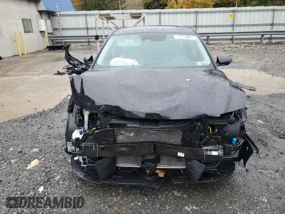 ✅ 2026 Hyundai Elantra Limited • VIN: KMHLP4DG9SU055867 • Лот: 90499125. Опубликован ранее на Copart с пробегом 7 038 миль. Бесплатный доступ к архиву аукционных продаж из США и подробный отчёт об истории автомобиля на DreamBid. Изображение 5.