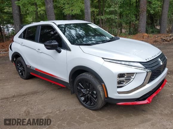 ✅ 2024 Mitsubishi Eclipse Cross LE • VIN: JA4ATVAA9RZ047563 • Lot: 43275459. Wystawiony na IAAI z przebiegiem 20 211 mil. Bezpłatny archiwum sprzedaży aukcyjnych z USA i szczegółowy raport historii pojazdu na DreamBid. Zdjęcie 1.