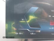 ✅ 2022 BMW iX xDrive50 • VIN: WB523CF04NCK84422 • Lot: 43535492. Wystawiony na IAAI z przebiegiem 42 152 mil. Bezpłatny archiwum sprzedaży aukcyjnych z USA i szczegółowy raport historii pojazdu na DreamBid. Zdjęcie 18.