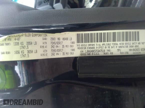 ✅ 2007 Jeep Commander Sport • VIN: 1J8HG48K57C647510 • Lot: 41883720. Wystawiony na IAAI z przebiegiem 210 051 mil. Bezpłatny archiwum sprzedaży aukcyjnych z USA i szczegółowy raport historii pojazdu na DreamBid. Zdjęcie 9.